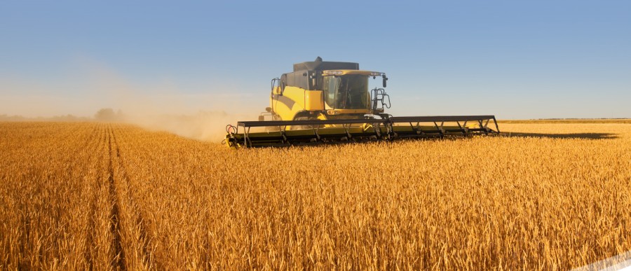 丰收保卫战！88858cc永利密封技术助力收割机高效抢收